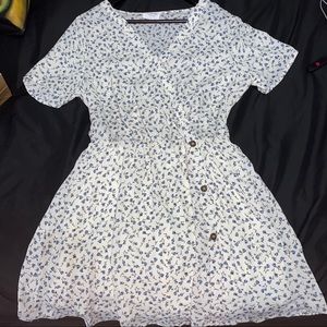 Bottoned Flower Print Dress